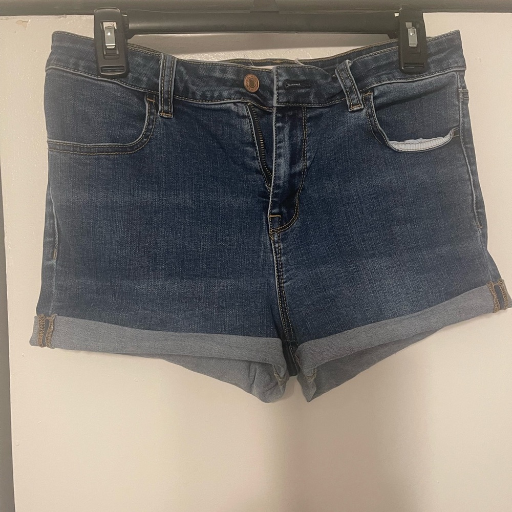 PAC SUN  Jean shorts high rise super stretch shortie size 28